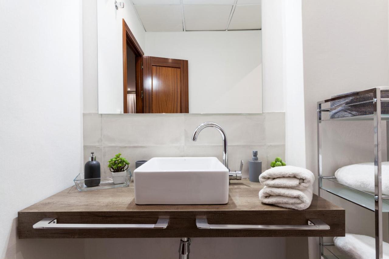 Green-Apartments Sierpes Севиля Екстериор снимка